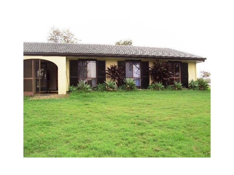 83-87 Giles Rd, Redland Bay QLD 4165