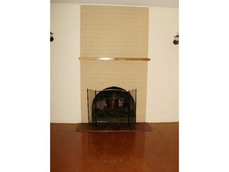 83-87 Giles Rd, Redland Bay QLD 4165