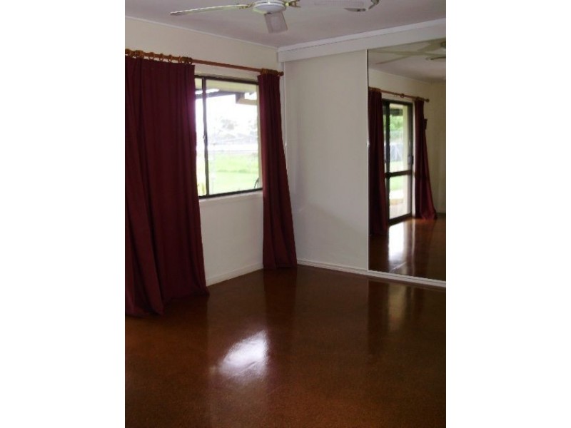 83-87 Giles Rd, Redland Bay QLD 4165