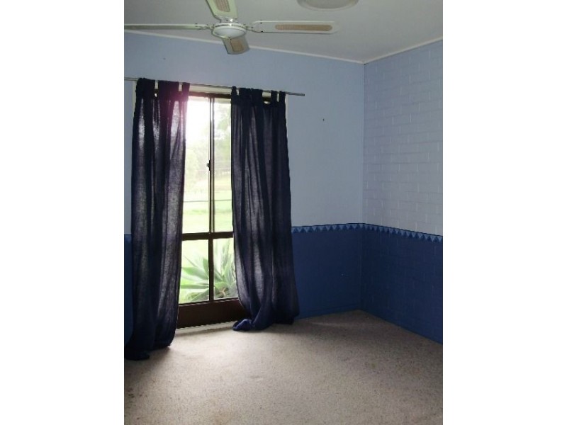 83-87 Giles Rd, Redland Bay QLD 4165