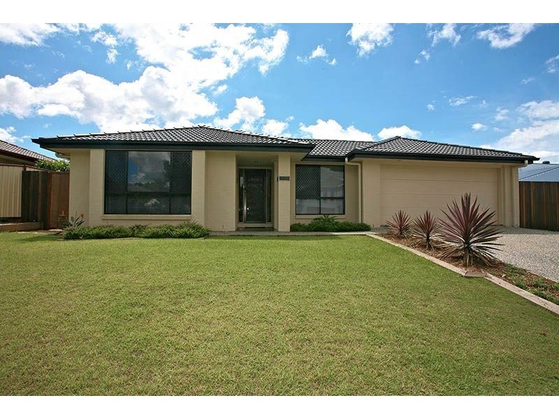 14 Syracuse St, Redland Bay QLD 4165