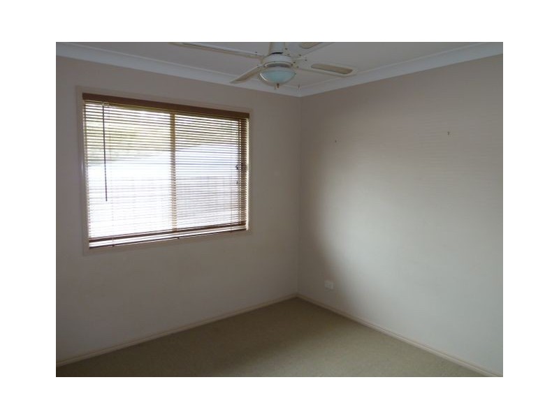 23 Snipe Street, Redland Bay QLD 4165