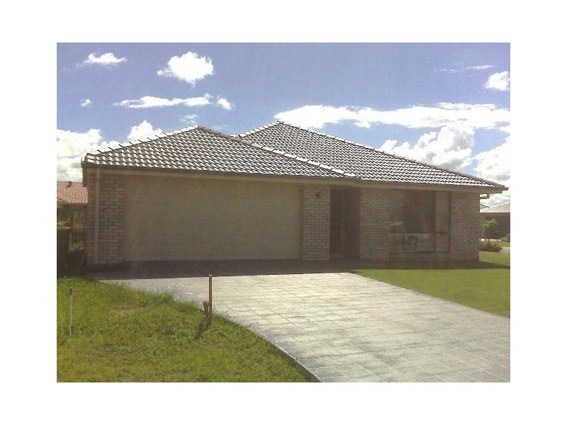 15 Ebony Street, Redland Bay QLD 4165