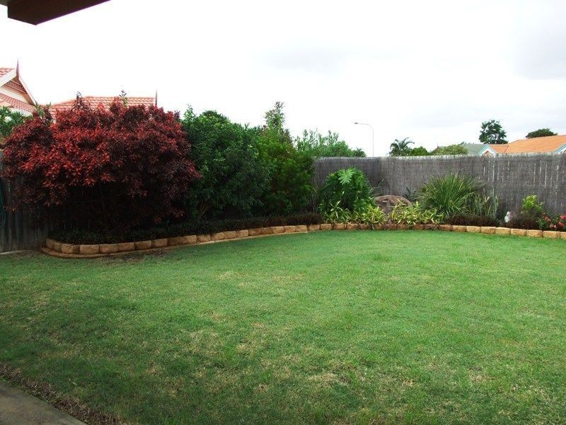 1 Achterberg Pl, Victoria Point QLD 4165