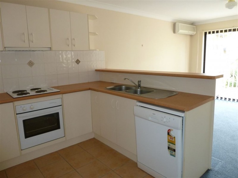 17/192 Long St, Cleveland QLD 4163