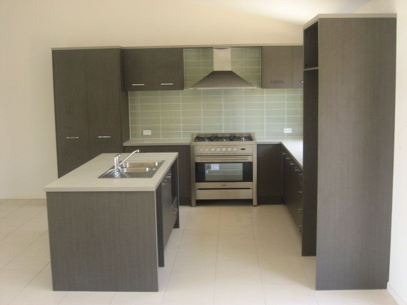25 Treetop Place, Manly QLD 4179