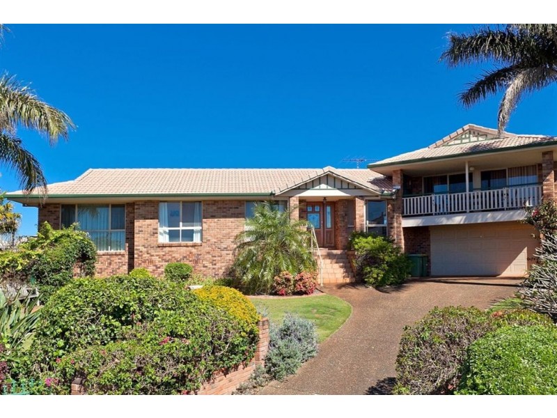 7 Finuge Court, Victoria Point QLD 4165