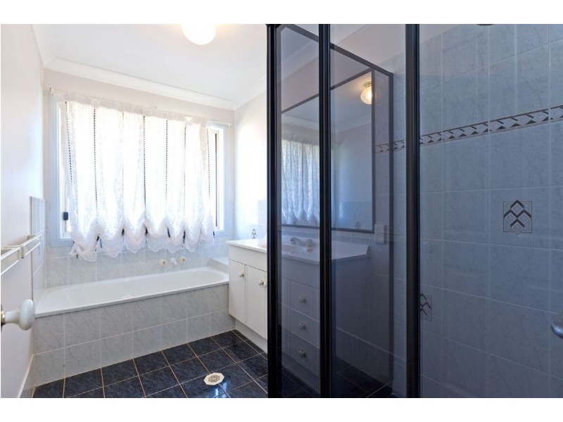 7 Finuge Court, Victoria Point QLD 4165