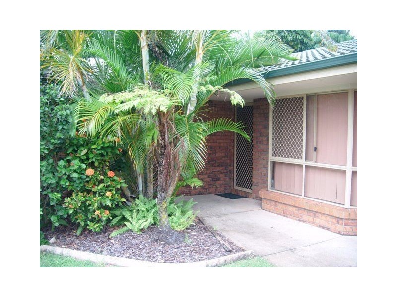 12 Gleneagles Crt, Redland Bay QLD 4165