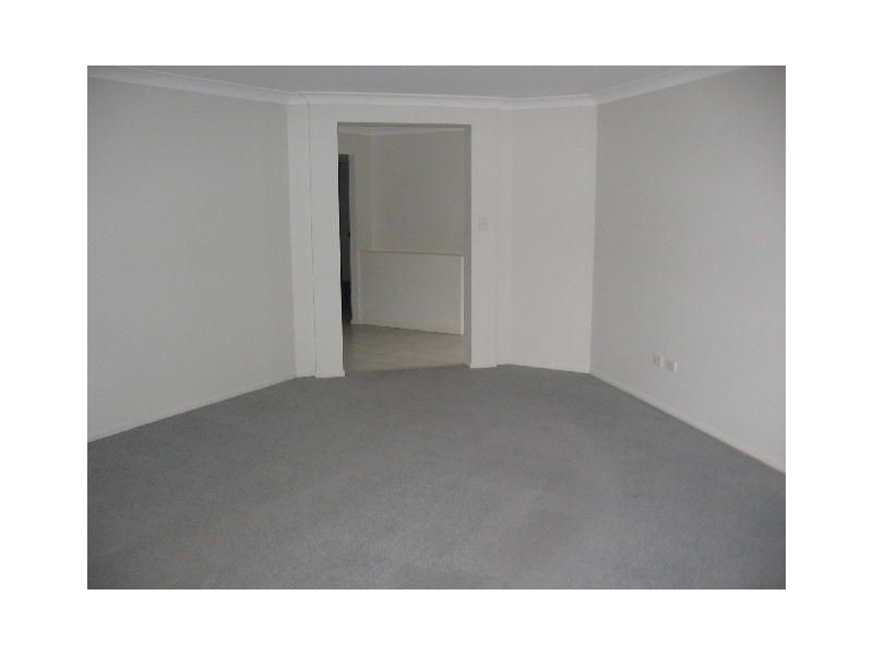 8 Horsley Place, Victoria Point QLD 4165