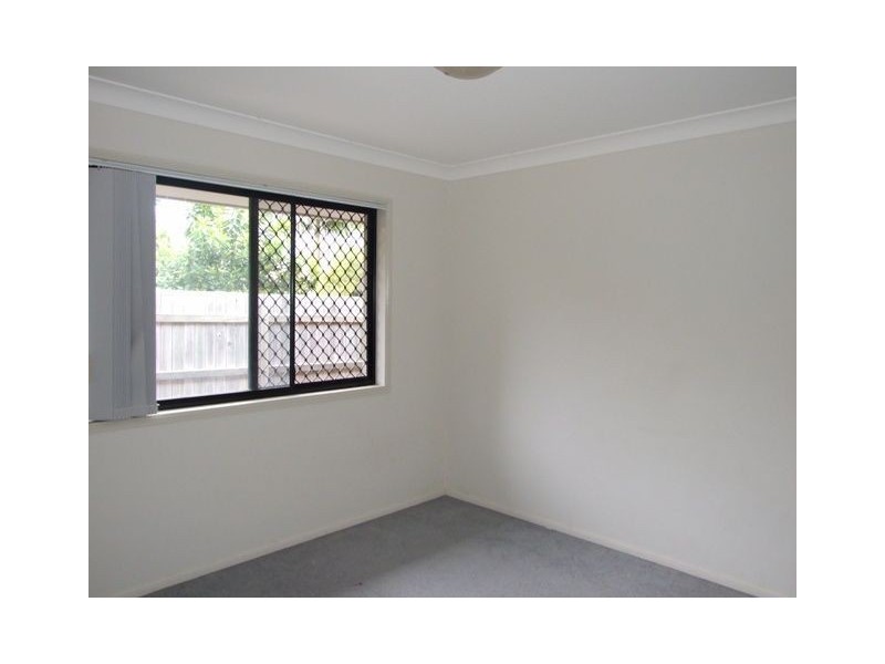 8 Horsley Place, Victoria Point QLD 4165