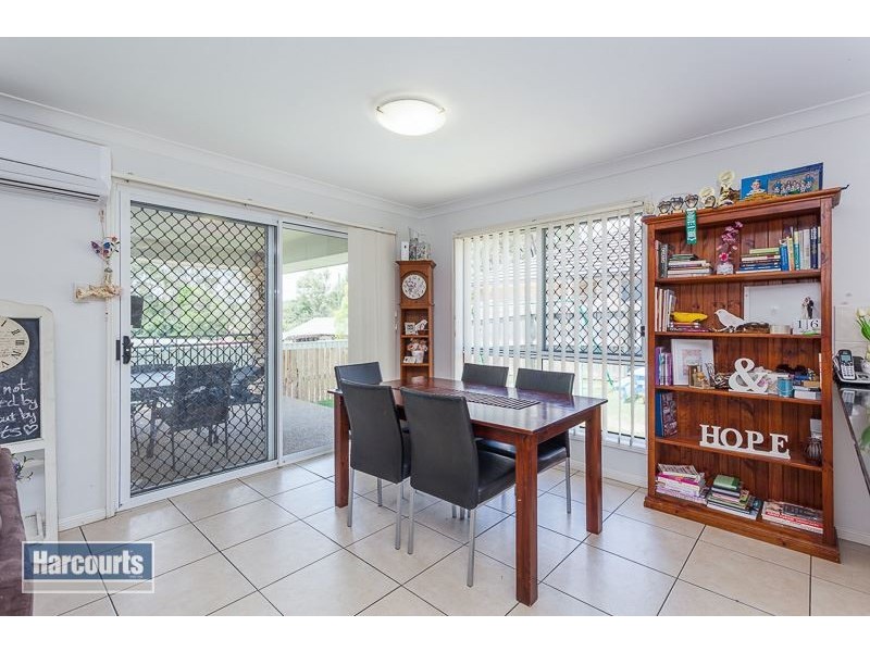 25 Chanel Crt, Wulkuraka QLD 4305