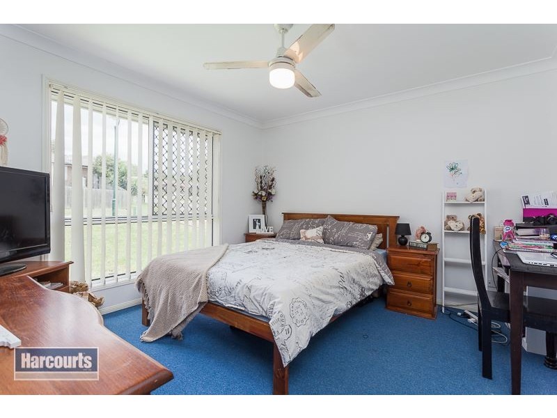25 Chanel Crt, Wulkuraka QLD 4305