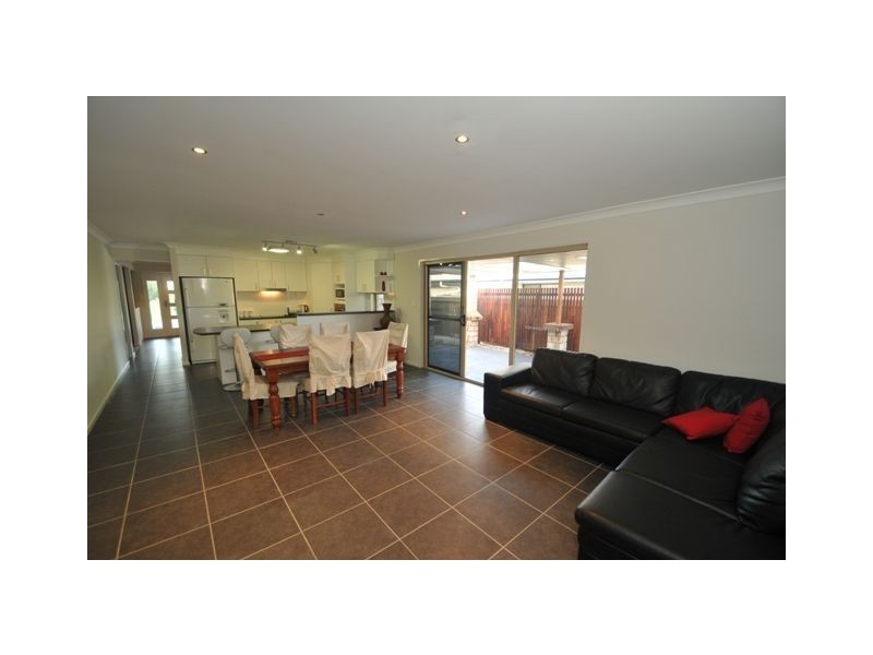 28 Butternut Cct, Thornlands QLD 4164