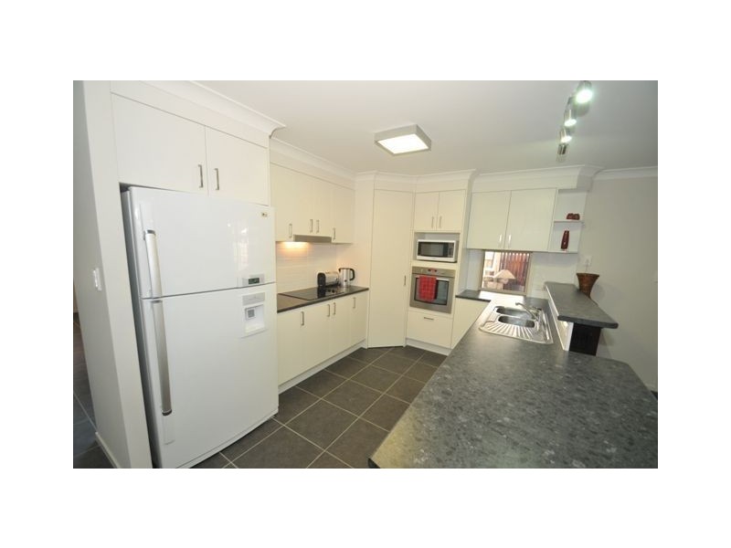 28 Butternut Cct, Thornlands QLD 4164