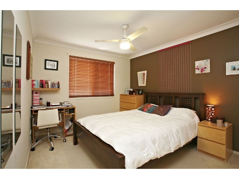 14 Syracuse St, Redland Bay QLD 4165