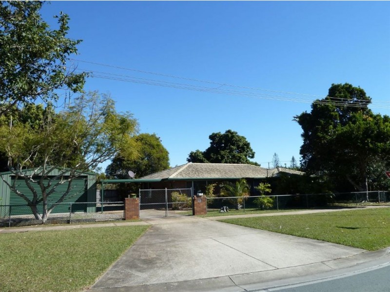 107 Broadwater Terrace, Redland Bay QLD 4165
