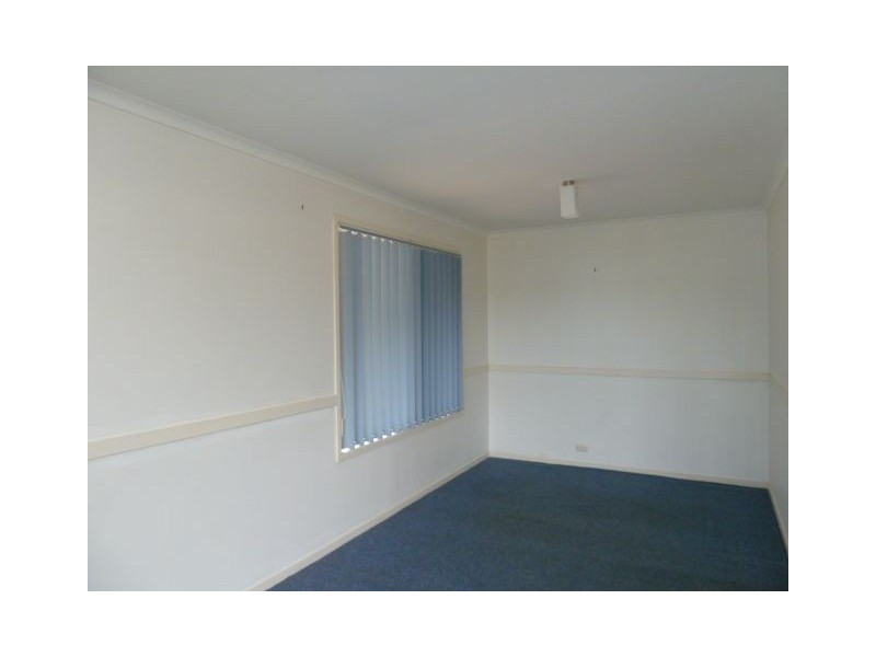 107 Broadwater Terrace, Redland Bay QLD 4165