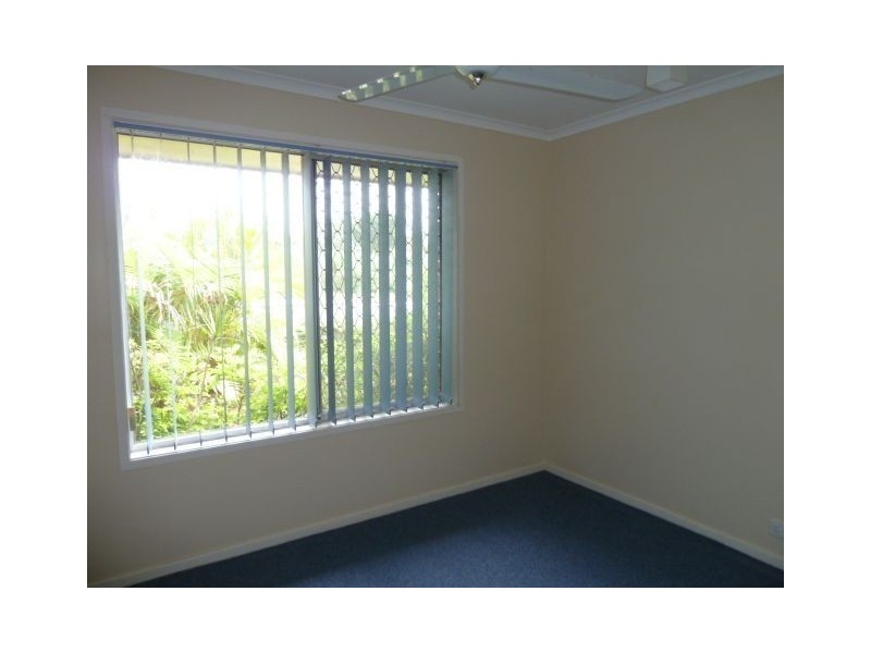 107 Broadwater Terrace, Redland Bay QLD 4165