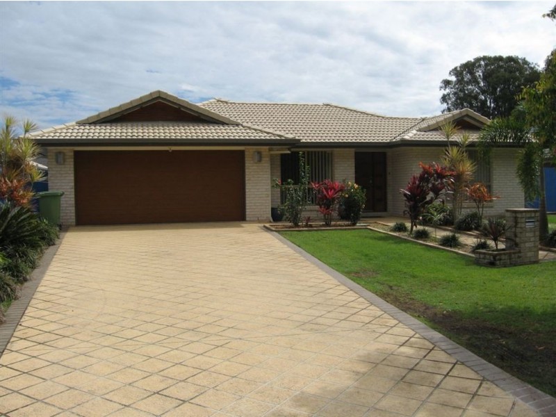 37 Parklink Drive, Redland Bay QLD 4165