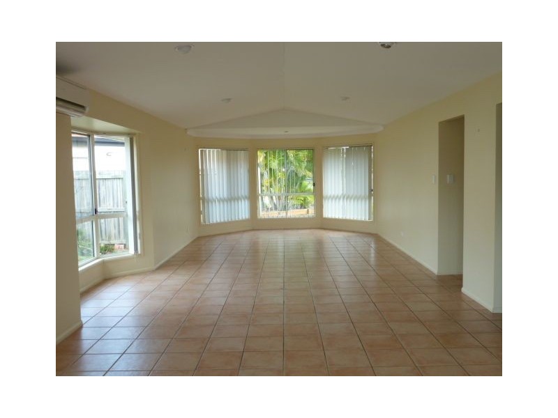 7 Applecross Cl, Victoria Point QLD 4165
