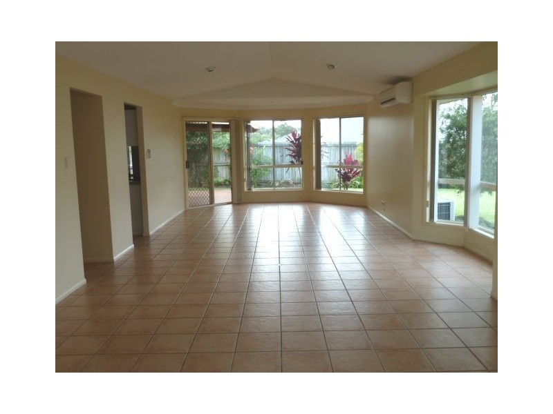7 Applecross Cl, Victoria Point QLD 4165
