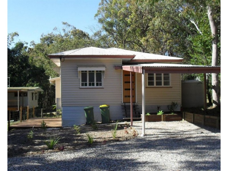 70 High Central Rd, Macleay Island QLD 4184