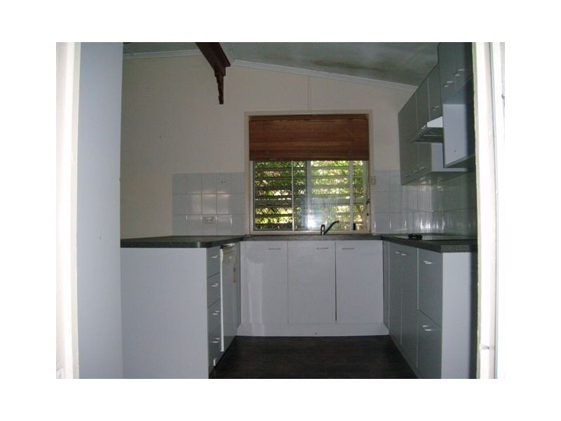 95 Railway Parade, Thorneside QLD 4158