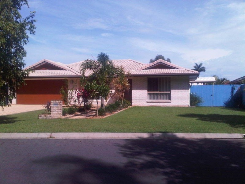 37 Parklink Drive, Redland Bay QLD 4165
