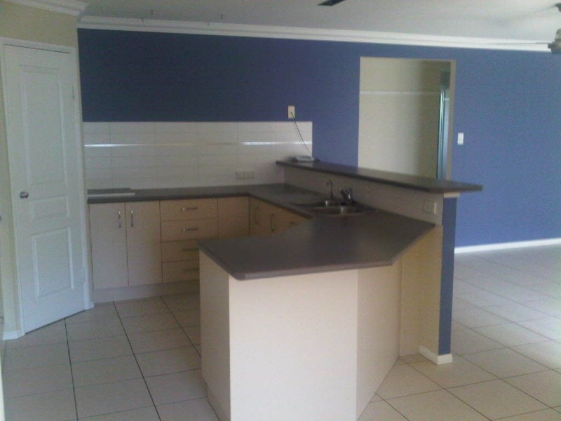 37 Parklink Drive, Redland Bay QLD 4165