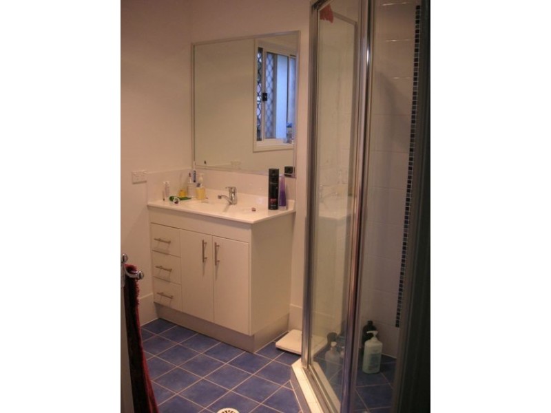25 Chanel Crt, Wulkuraka QLD 4305