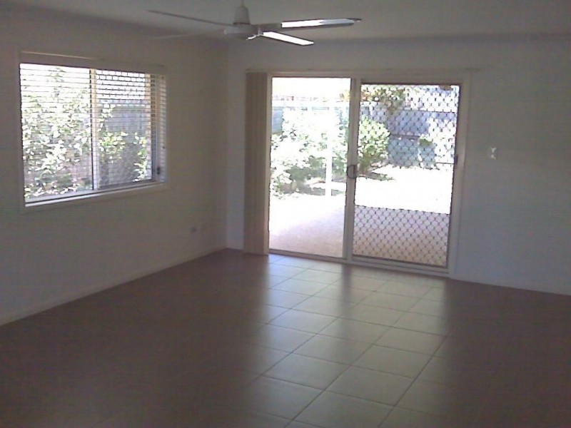 39 Spinnaker Circuit, Redland Bay QLD 4165