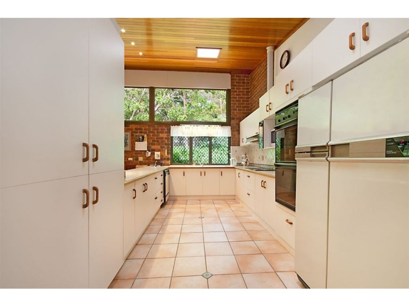 88 Henderson Rd, Sheldon QLD 4157