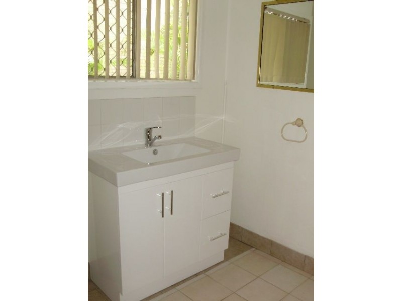 59 Banana Street, Redland Bay QLD 4165