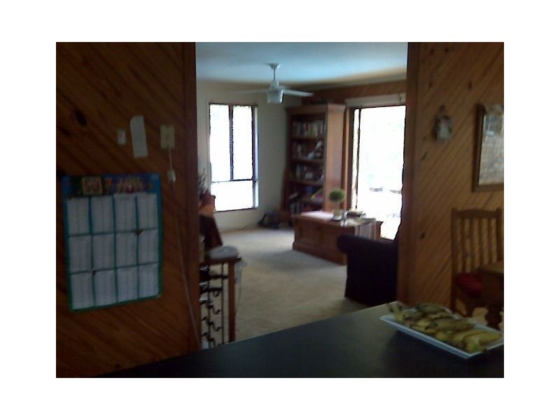 8 Sunshine Street, Victoria Point QLD 4165