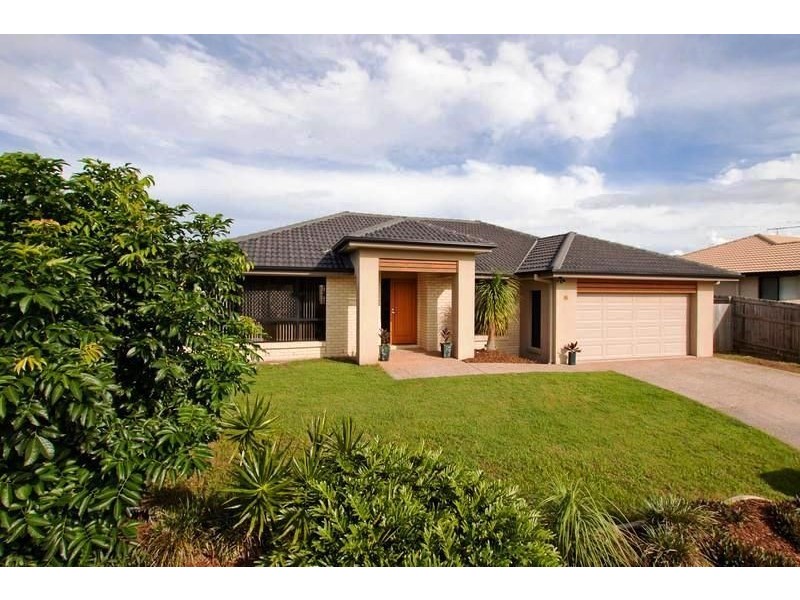 16 Portland Pde, Redland Bay QLD 4165