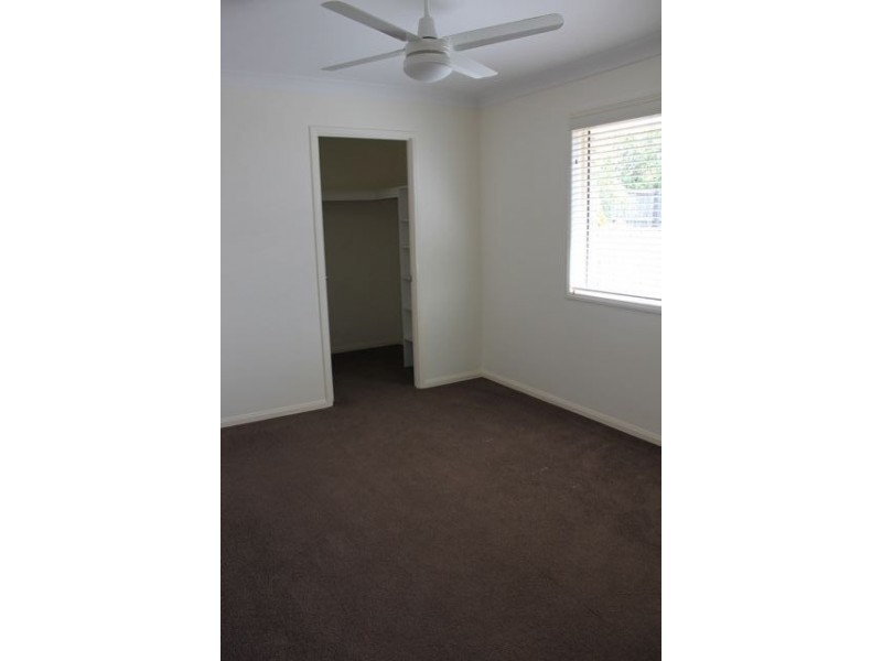 39 Spinnaker Circuit, Redland Bay QLD 4165