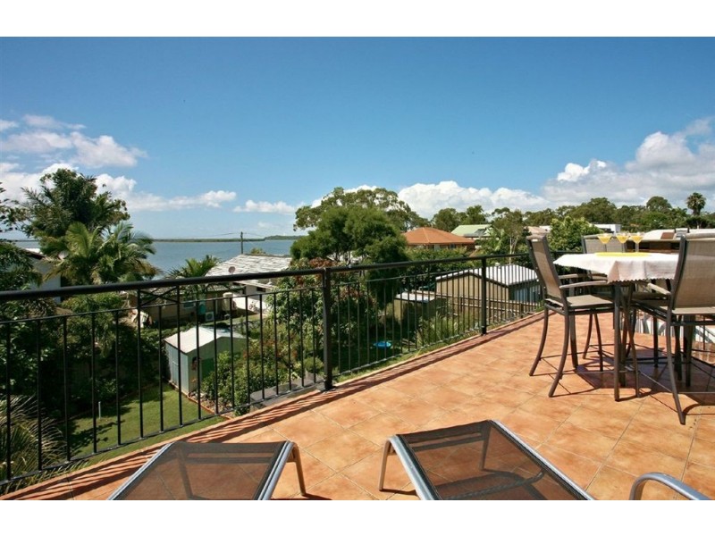 31 Rusbrook St, Redland Bay QLD 4165
