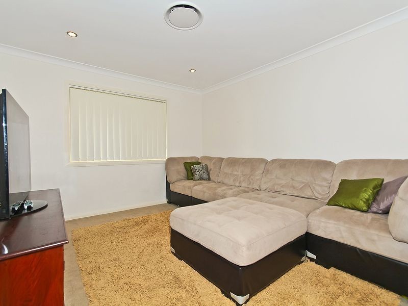 5 Parklink Drive, Redland Bay QLD 4165