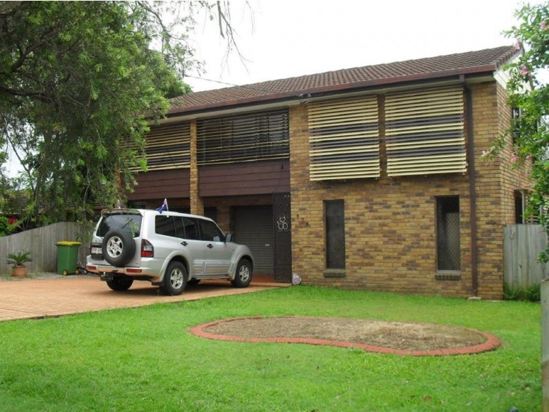 678 Old Cleveland Rd East, Wellington Point QLD 4160