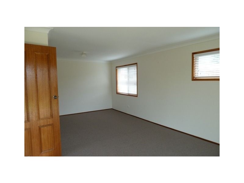 218 James Street, Redland Bay QLD 4165