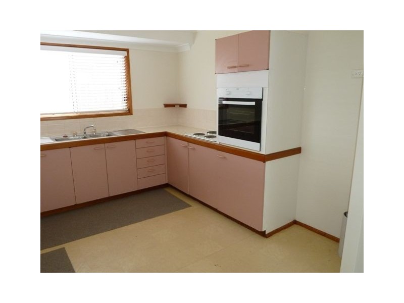 218 James Street, Redland Bay QLD 4165