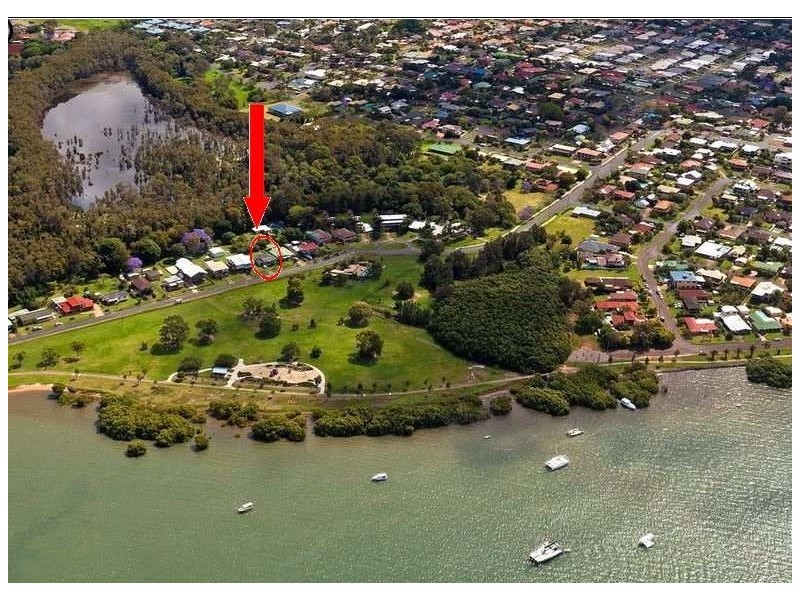 43 Wilson Esplanade, Victoria Point QLD 4165
