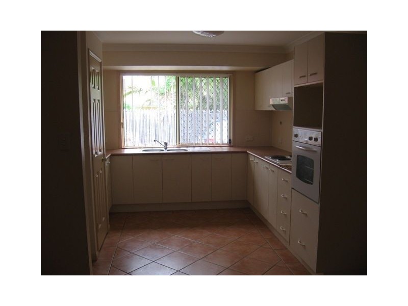 1/67 Benfer Road, Victoria Point QLD 4165