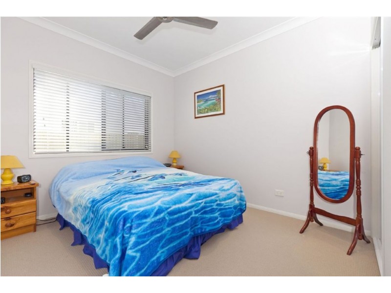 49 Schmidt St, Victoria Point QLD 4165