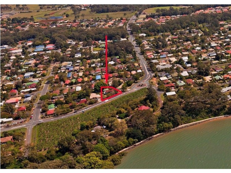 109-111 Broadwater Terrace, Redland Bay QLD 4165