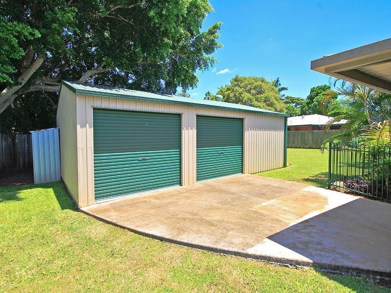 109-111 Broadwater Terrace, Redland Bay QLD 4165