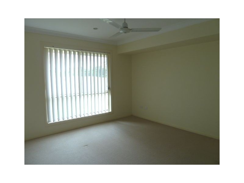 21 Caswell Crescent, Redland Bay QLD 4165