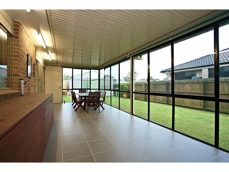 20 Summerhill Street, Victoria Point QLD 4165