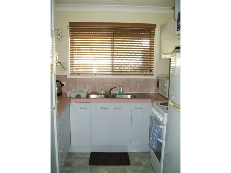 193 Cane St, Redland Bay QLD 4165